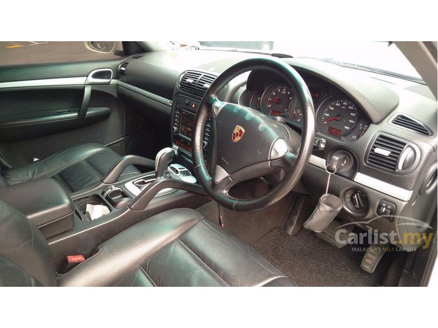 2005 Porsche Cayenne SUV