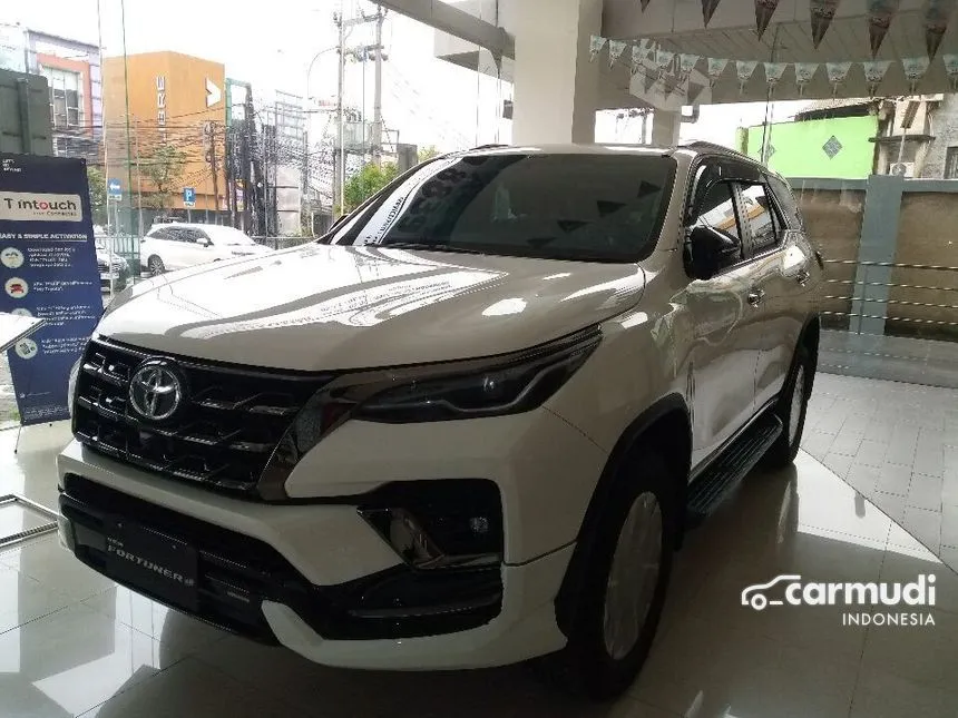 2022 Toyota Fortuner GR Sport SUV