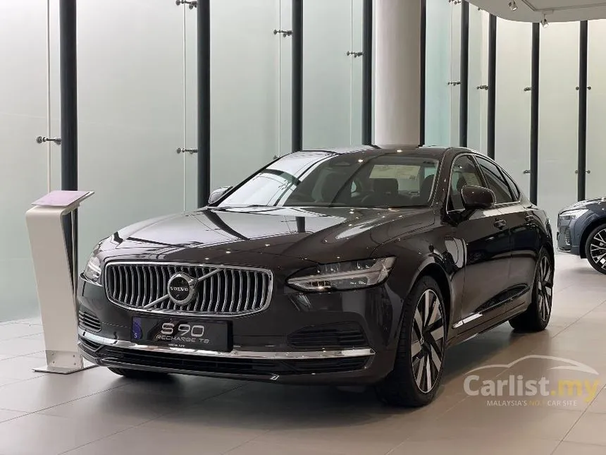 2024 Volvo S90 Recharge T8 PHEV Sedan