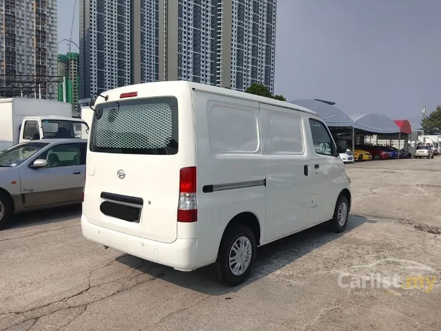 2022 Daihatsu Gran Max Panel Van