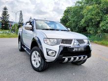 2013 Mitsubishi Triton 2.5 VGT Pickup Truck