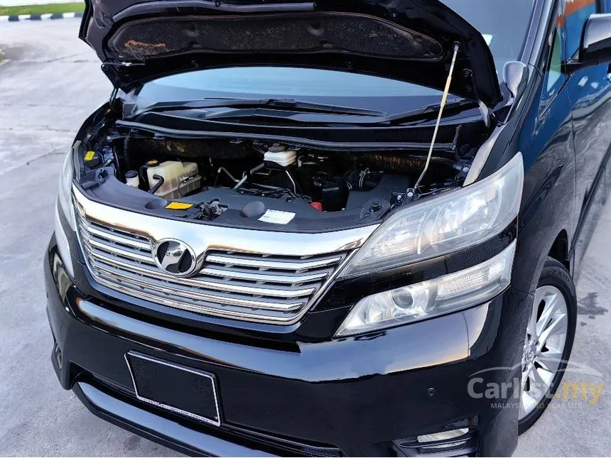 2011 Toyota Vellfire Z Platinum MPV
