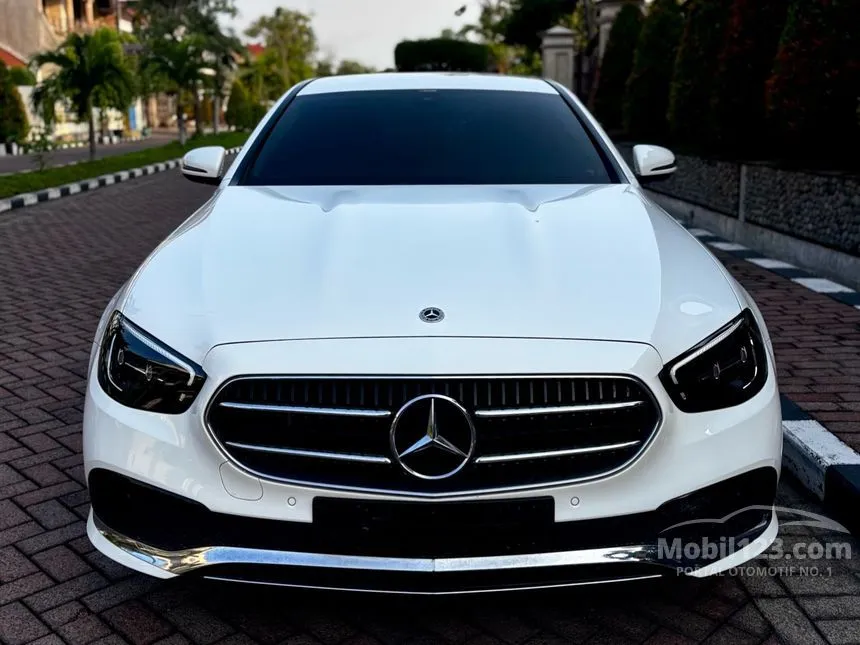 2022 Mercedes-Benz E200 Avantgarde Sedan