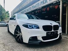BMW 528i 2.0 M-SPORT 1 YR WTY 2013,CRYSTAL WHITE IN COLOUR,M-SPORT SPORT RIMS,M-SPORT STEERING,GPS SYSTEM,ELECTRONIC SEATS,ONE DATIN OWNER