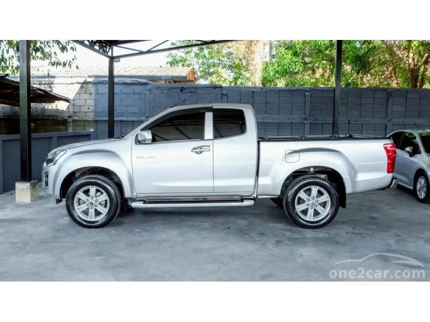 2017 Isuzu D-MAX Hi-Lander L Space Cab Pickup