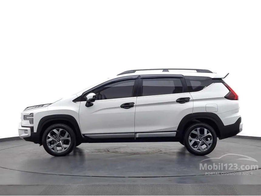 2023 Mitsubishi Xpander Cross Premium MPV