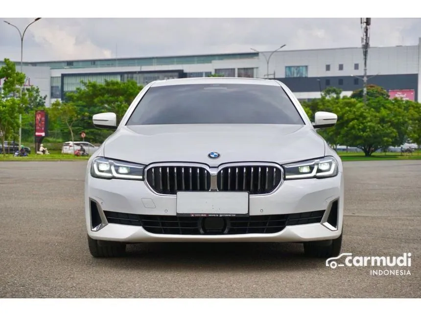 2022 BMW 530i M Sport Sedan