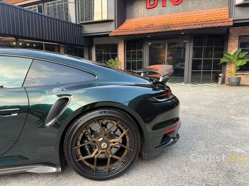 2022 Porsche 911 Turbo S Coupe