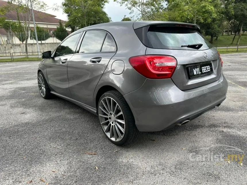2013 Mercedes-Benz A200 Hatchback