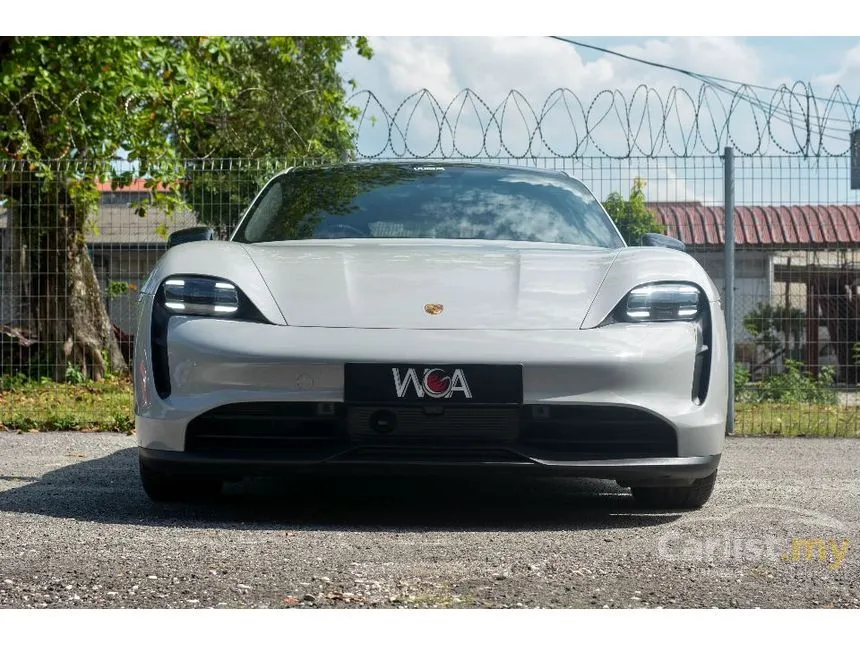 2020 Porsche Taycan 4S Sedan