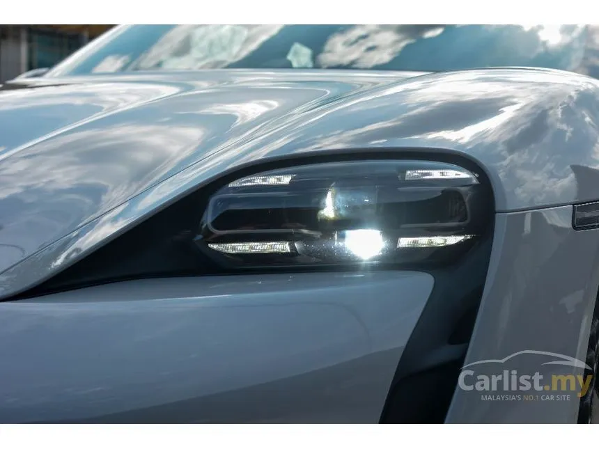 2020 Porsche Taycan 4S Sedan