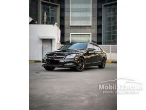 2012 Mercedes-Benz C300 3.0 Avantgarde Sedan