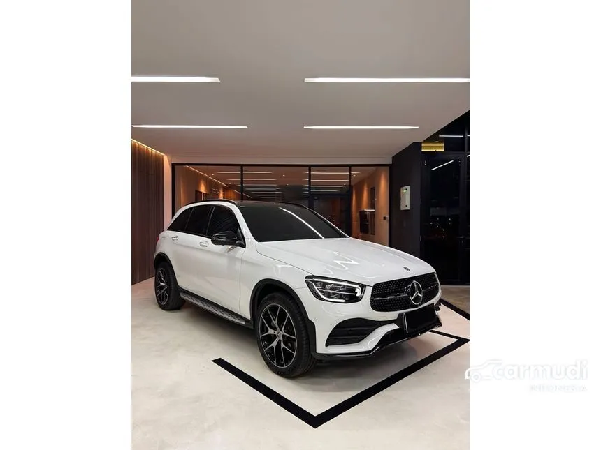 2022 Mercedes-Benz GLC200 AMG Line SUV