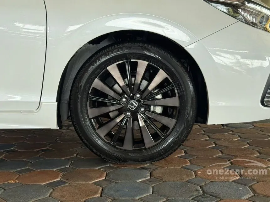 2023 Honda City RS Sedan