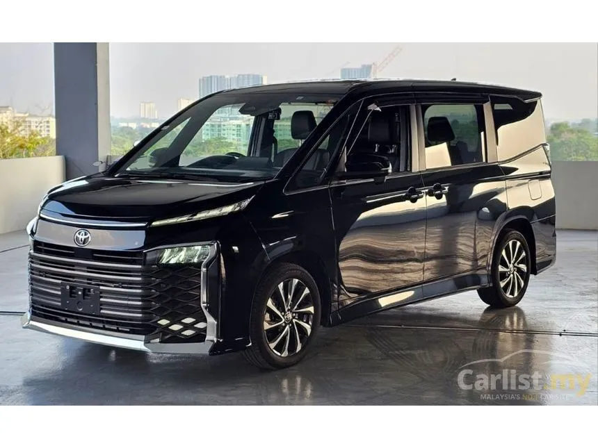 2023 Toyota Voxy S-Z MPV