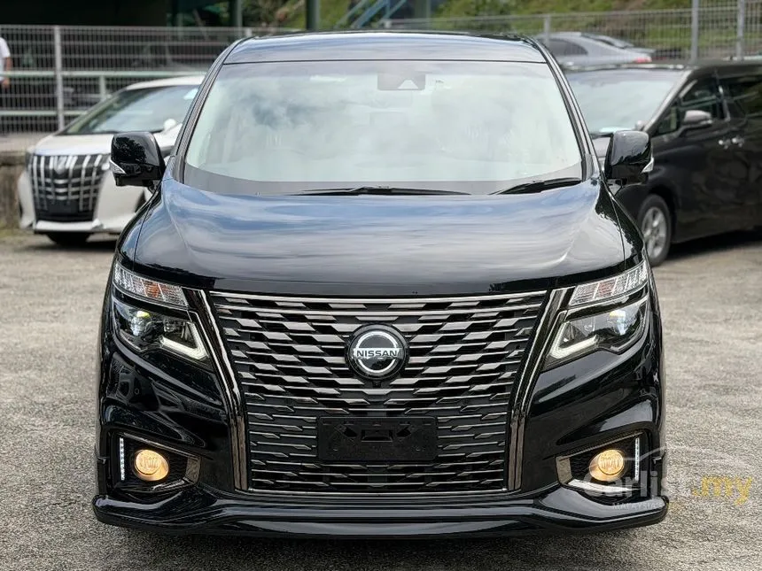 2021 Nissan Elgrand High-Way Star Urban Chrome MPV