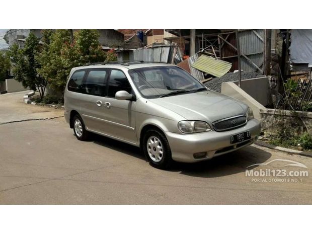 Carnival - KIA Murah - 12 mobil dijual di Indonesia - Mobil123