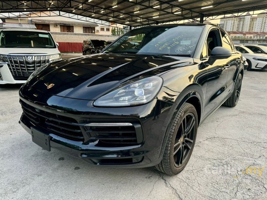 Recon 2021 Porsche Cayenne 3.0 Coupe Sport Chrono PDLS Plus Ambient