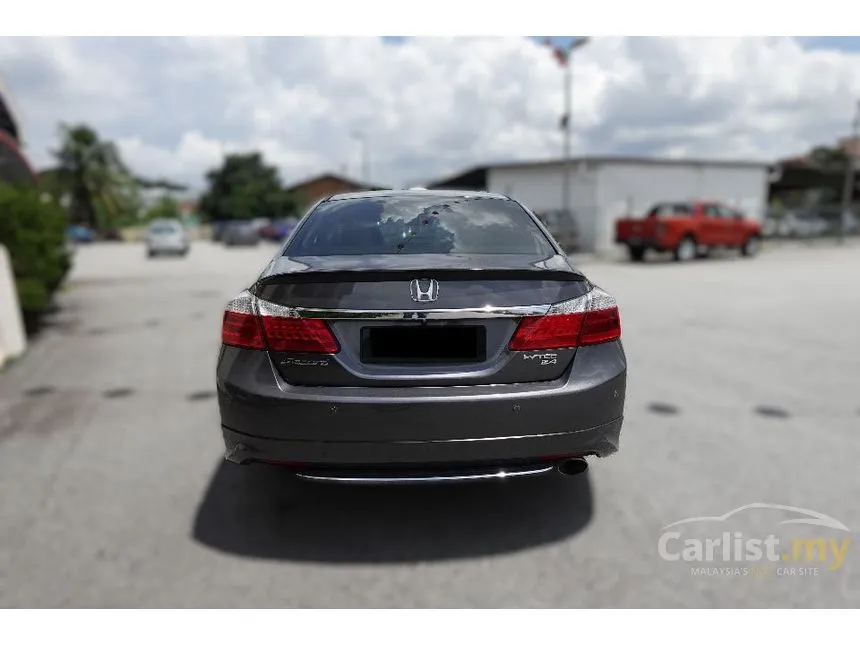 2015 Honda Accord VTi-L Sedan
