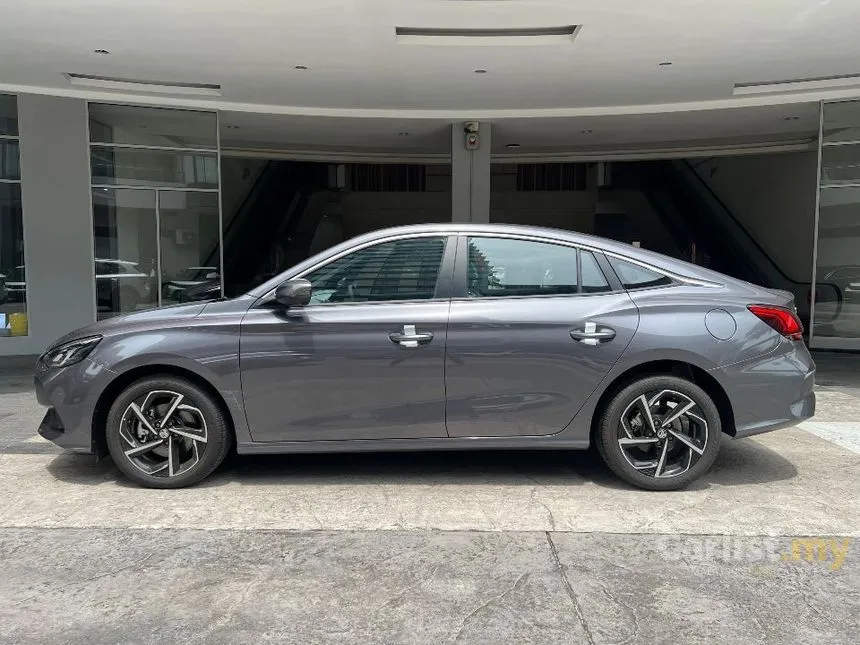 2024 MG 5 Sedan