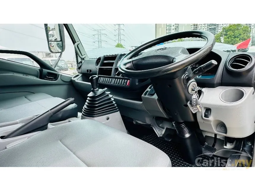 2017 Hino 300 Series XZU720 POWER - XZU720R-HKMQK3 Lorry