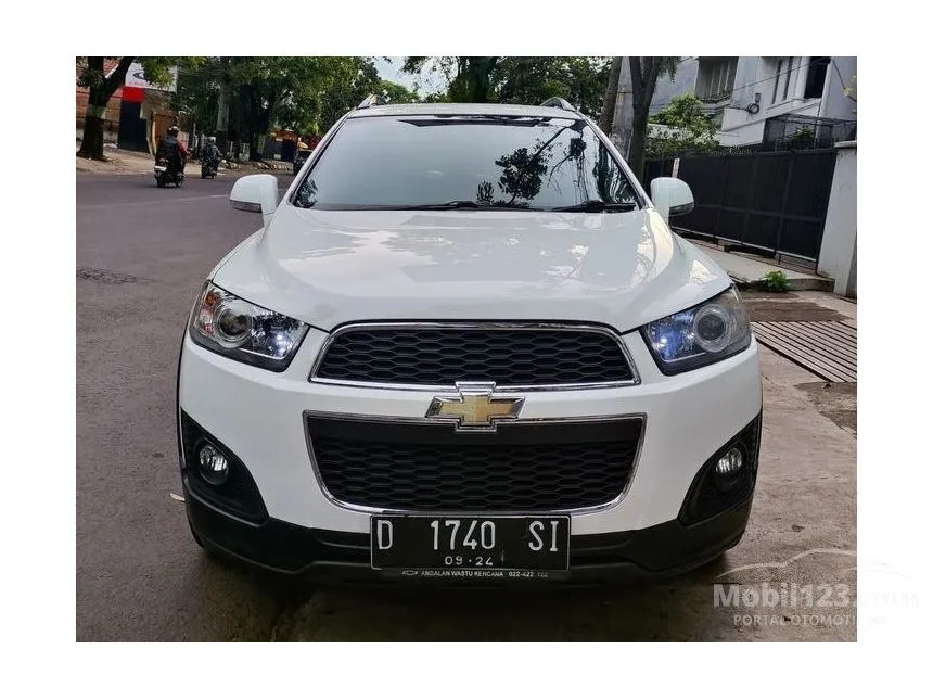 Jual Mobil Chevrolet Captiva 2014 2.0 di Jawa Barat Automatic SUV Putih Rp 185.000.000