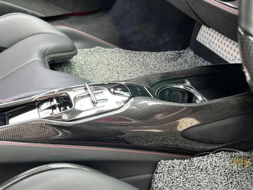 2021 Ferrari SF90 Stradale Coupe