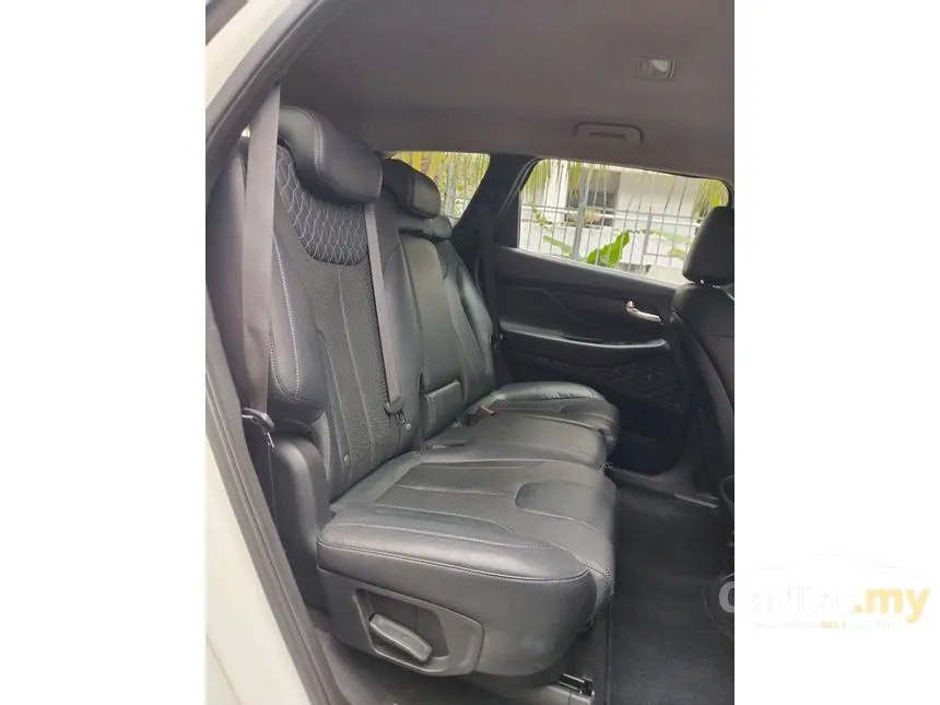 2020 Hyundai Santa Fe R Executive SUV