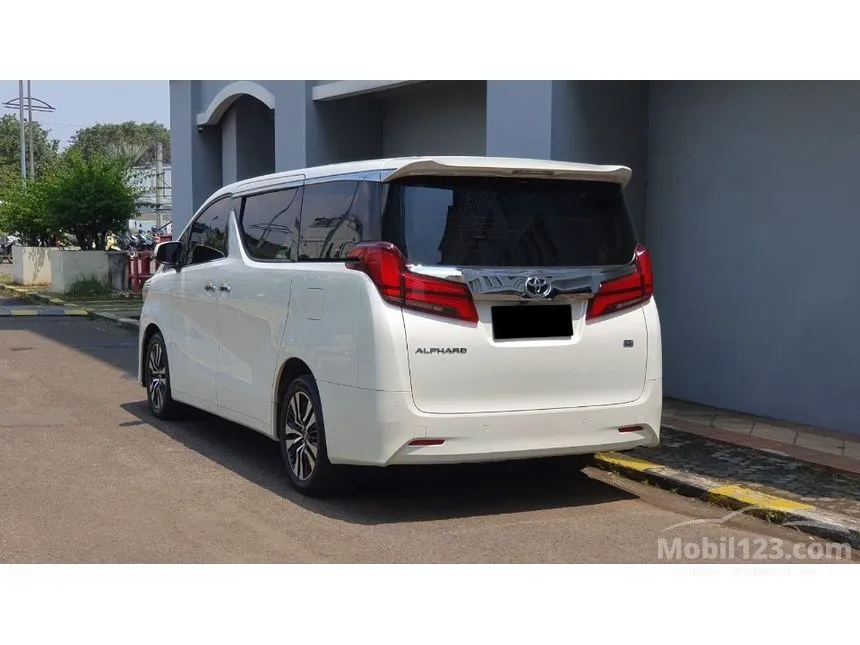 2022 Toyota Alphard G MPV