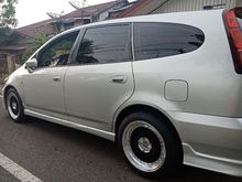 2005 Honda Stream 1.7 1.7 MPV