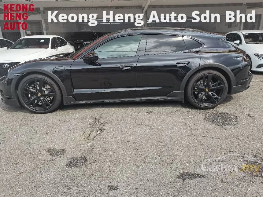 2023 Porsche Taycan Turbo Cross Turismo Wagon