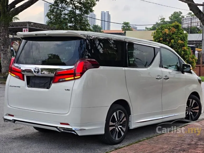 2018 Toyota Alphard MPV