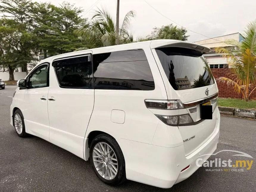 2013 Toyota Vellfire ZG MPV