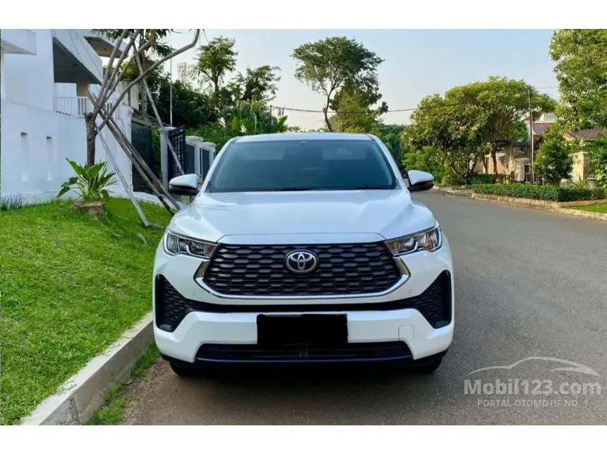 2023 Toyota Kijang Innova Zenix V (Premium Color) MPV