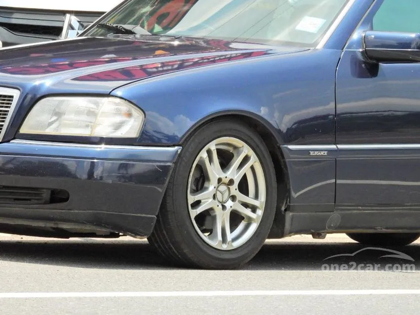 1997 Mercedes-Benz C220 Sedan