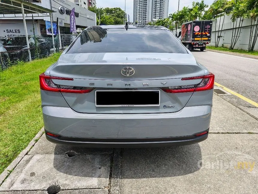 2025 Toyota Camry HEV Sedan