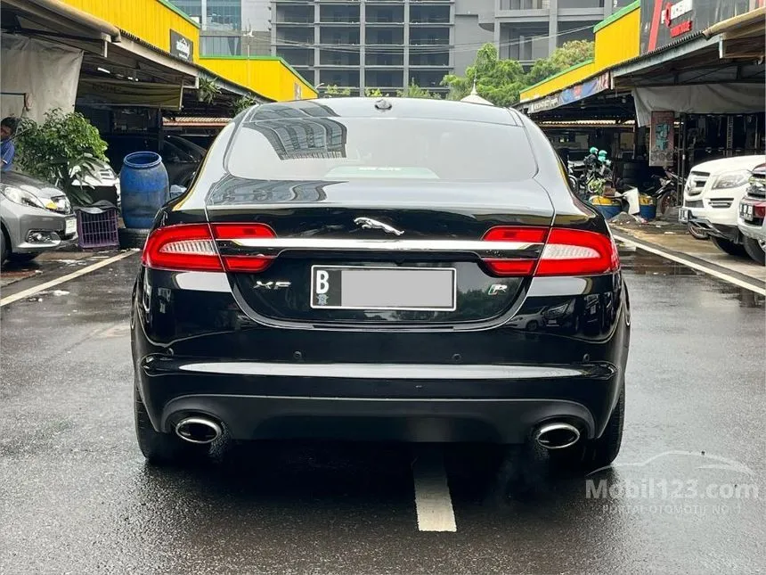 2011 Jaguar XF V6 Sedan