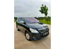 2012 Toyota Kijang Innova 2.0 E MATIC MPV