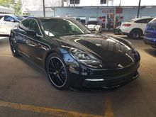 2017 Porsche Panamera 4 4S 3.0 Hatchback R8