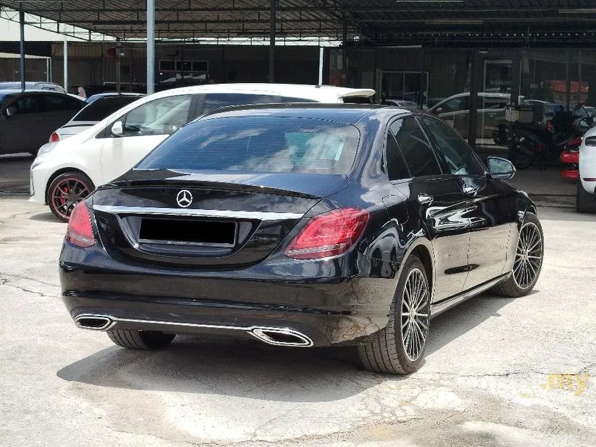 2019 Mercedes-Benz C200 AMG Line Sedan