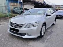 2012 Toyota Camry 2.5 V Sedan