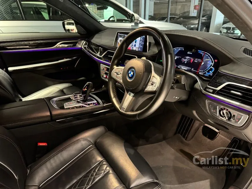 2022 BMW 740Le xDrive M Sport Sedan