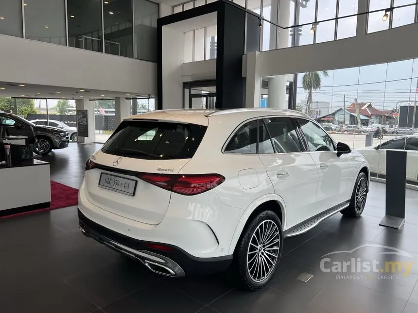 2025 Mercedes-Benz GLC350e 4MATIC AMG Line SUV