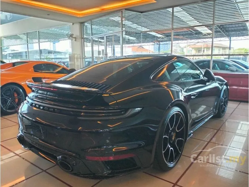 2022 Porsche 911 Turbo S Coupe