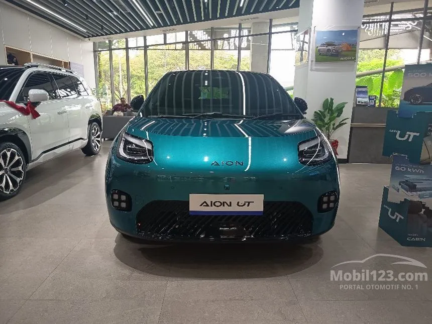 2026 GAC AION UT Premium Hatchback
