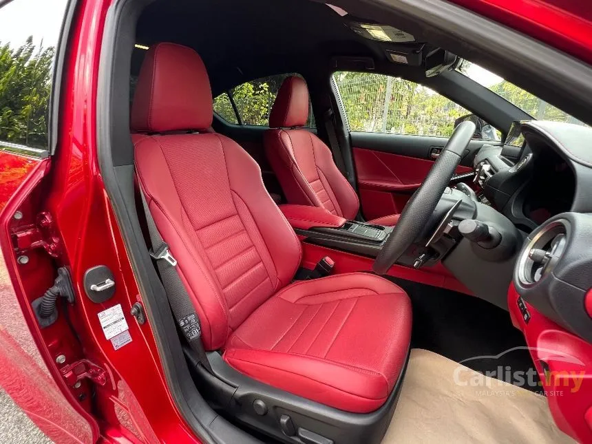 2021 Lexus IS 300 F Sport Sedan