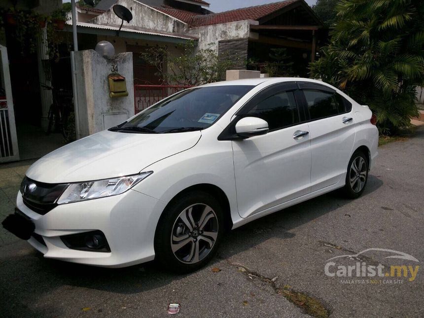 2015 Honda City V i-VTEC Sedan