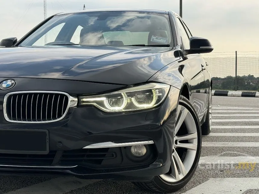 2016 BMW 318i Luxury Sedan