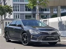 November 2016 TOYOTA CAMRY 2.5 Hybrid DVVT-i (A) New facelift Luxury High Spec Version, Local CKD Brand New by UMW TOYOTA MALAYSIA
