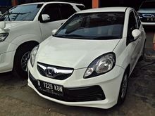 Honda Brio 1.3 E CBU 2013 AT white elegant